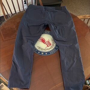 Vineyard Vines - On-The Go 5-pocket Navy Pants